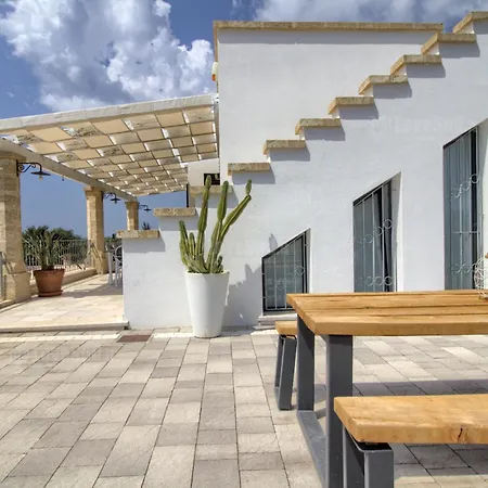 Villa Maccamo By Lovesud *